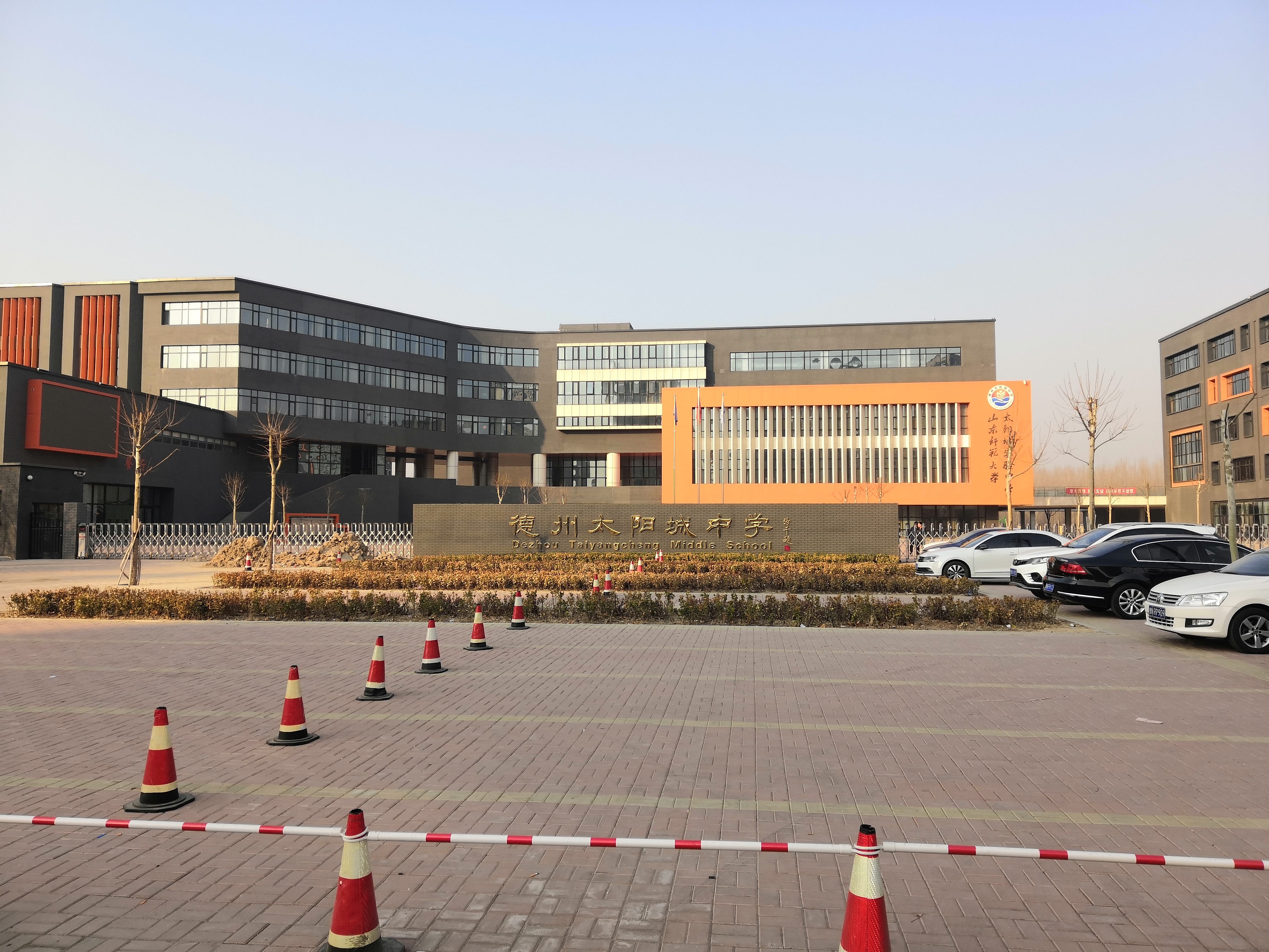 5e117782bb6ce.jpg 5e117782bb6ce.jpg