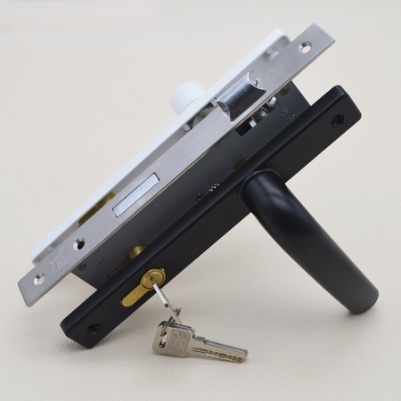 亞爾牌04英式單點(diǎn)斷橋門鎖【85銅鎖芯】