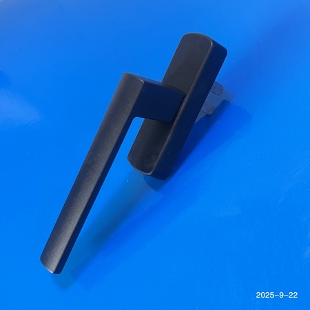 無(wú)標(biāo)經(jīng)典Y款機(jī)械內(nèi)開(kāi)單執(zhí)手25叉